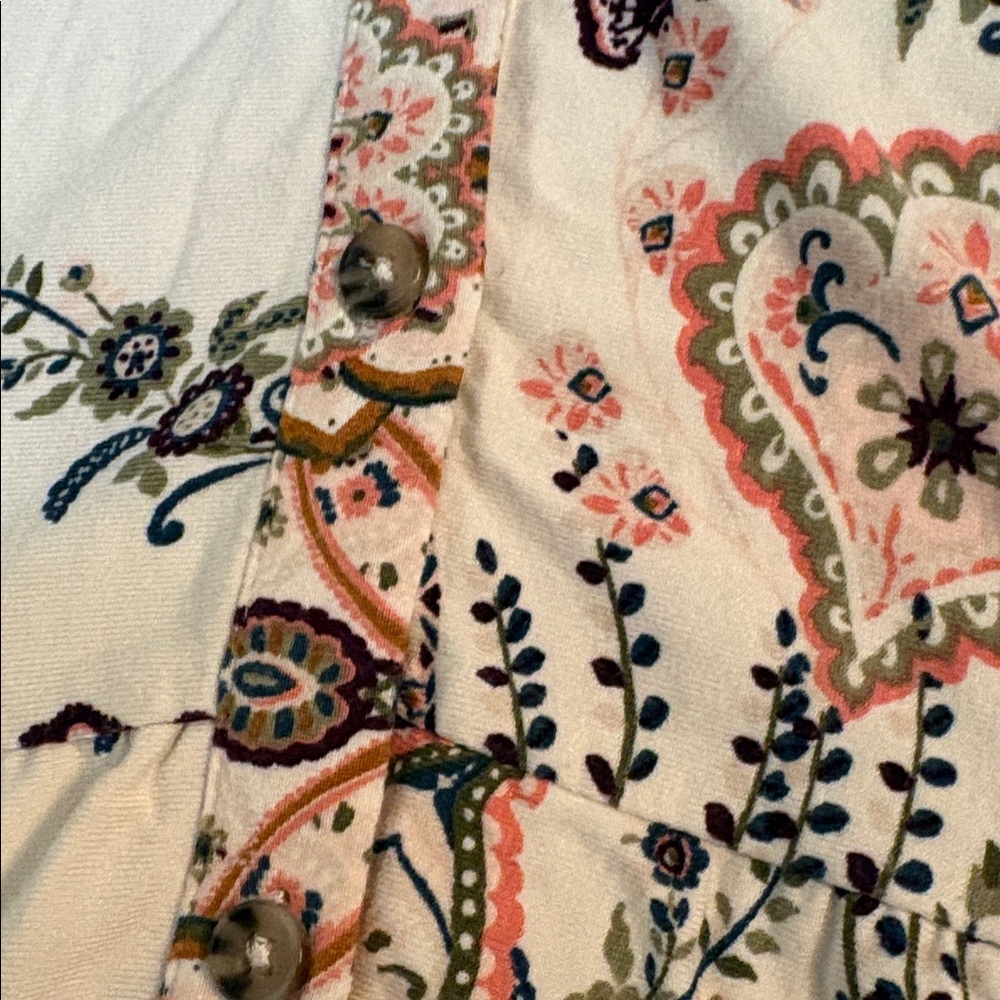 Flowy Button Up Tank - Picture 4 of 5